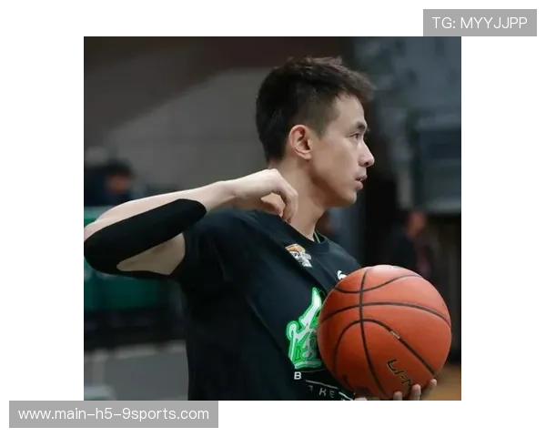 赵继伟称赞乔帅：统一思想连游戏都当训练！